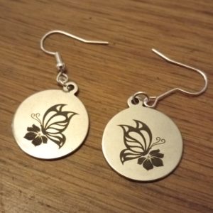 boucle d'oreille papillon